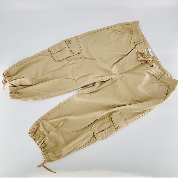 LIZ CLAIBORNE LIZWEAR Capris AU-A01